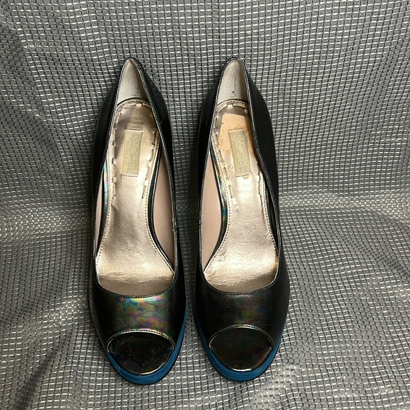 LOVIN RACHEL ROY METALLIC HEELS - Picture 2 of 6
